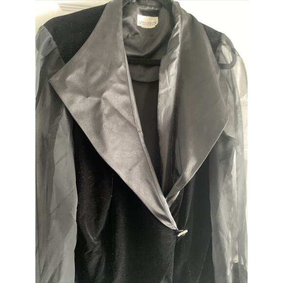 After dark Womens Medium Black‎ Velour Top Sheer Sleeve Witchy Goth Whimsigoth - Picture 3 of 8
